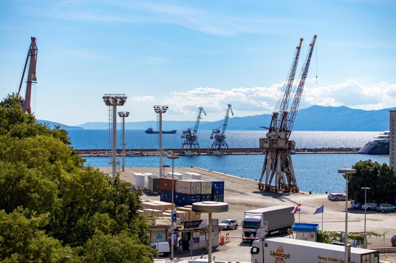 Apartments Harbour View Rijeka Exterior foto