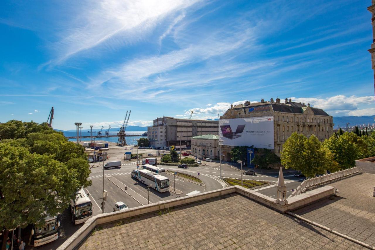 Apartments Harbour View Rijeka Exterior foto